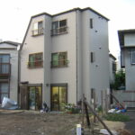 世田谷区 敷地17坪に建つ 木造3階建て 二世帯住宅